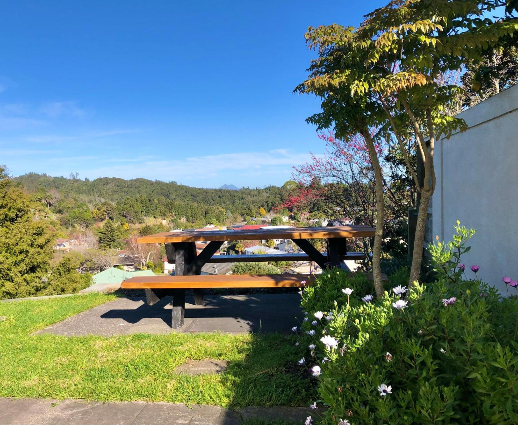 Hillcrest Two Daire Whakatane Dış mekan fotoğraf